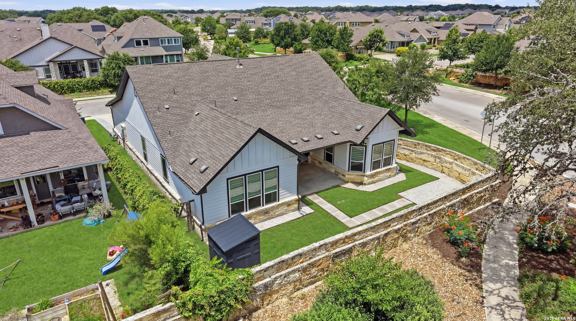 8596 Stackstone