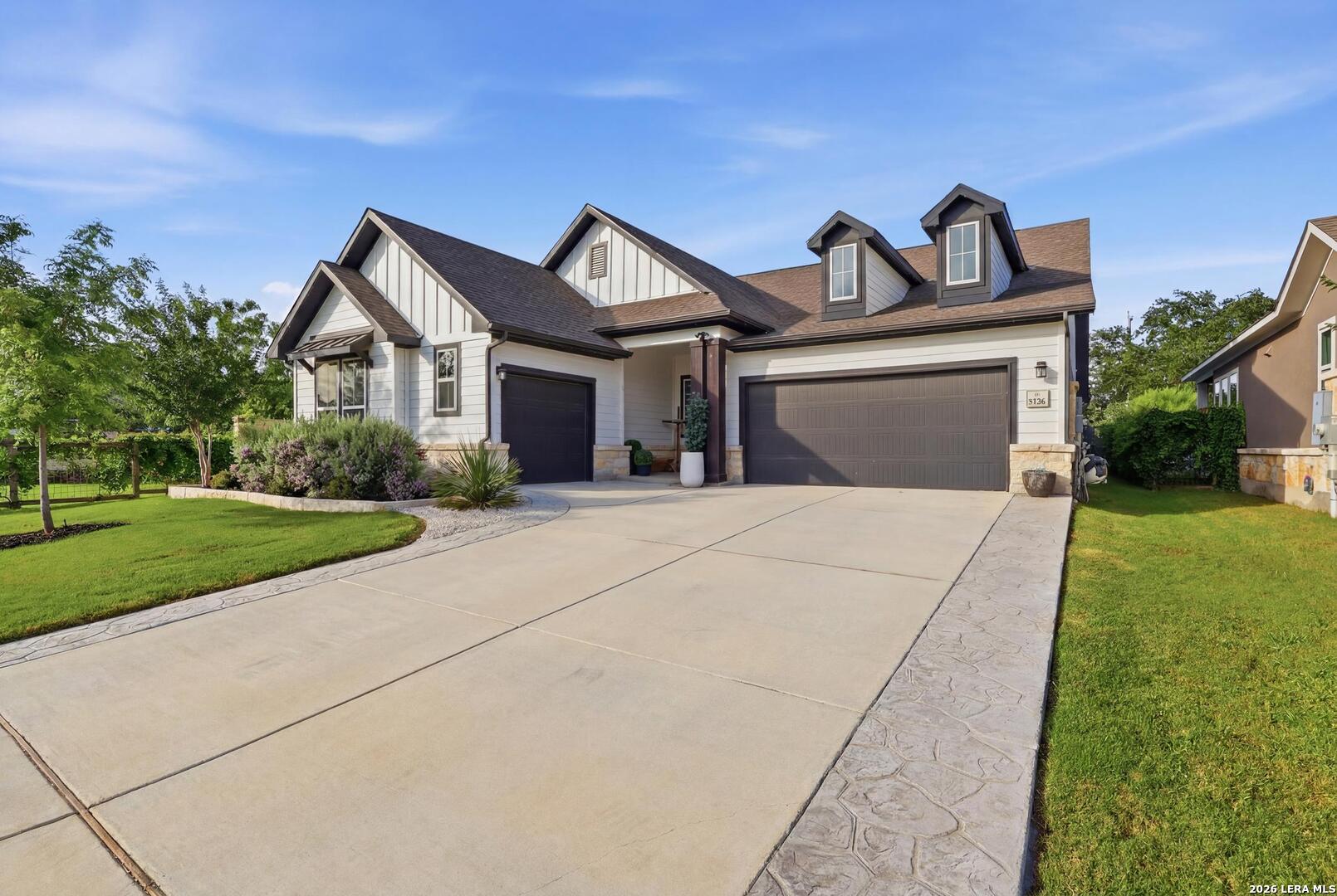 8596 Stackstone