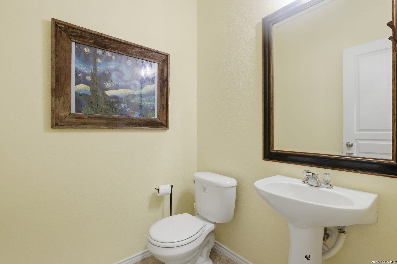 3903 Paradiso Loop