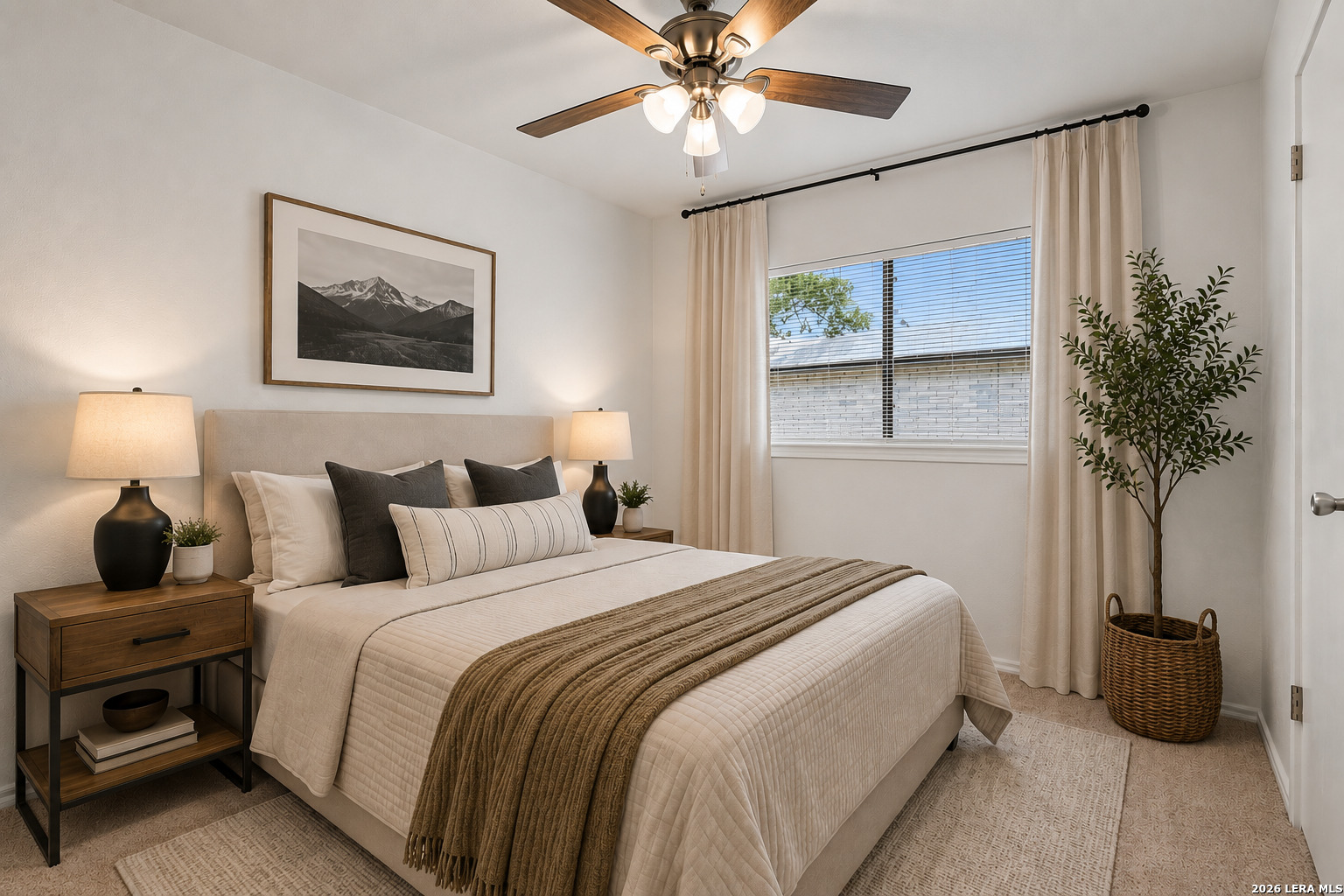 2316 Newoak Park