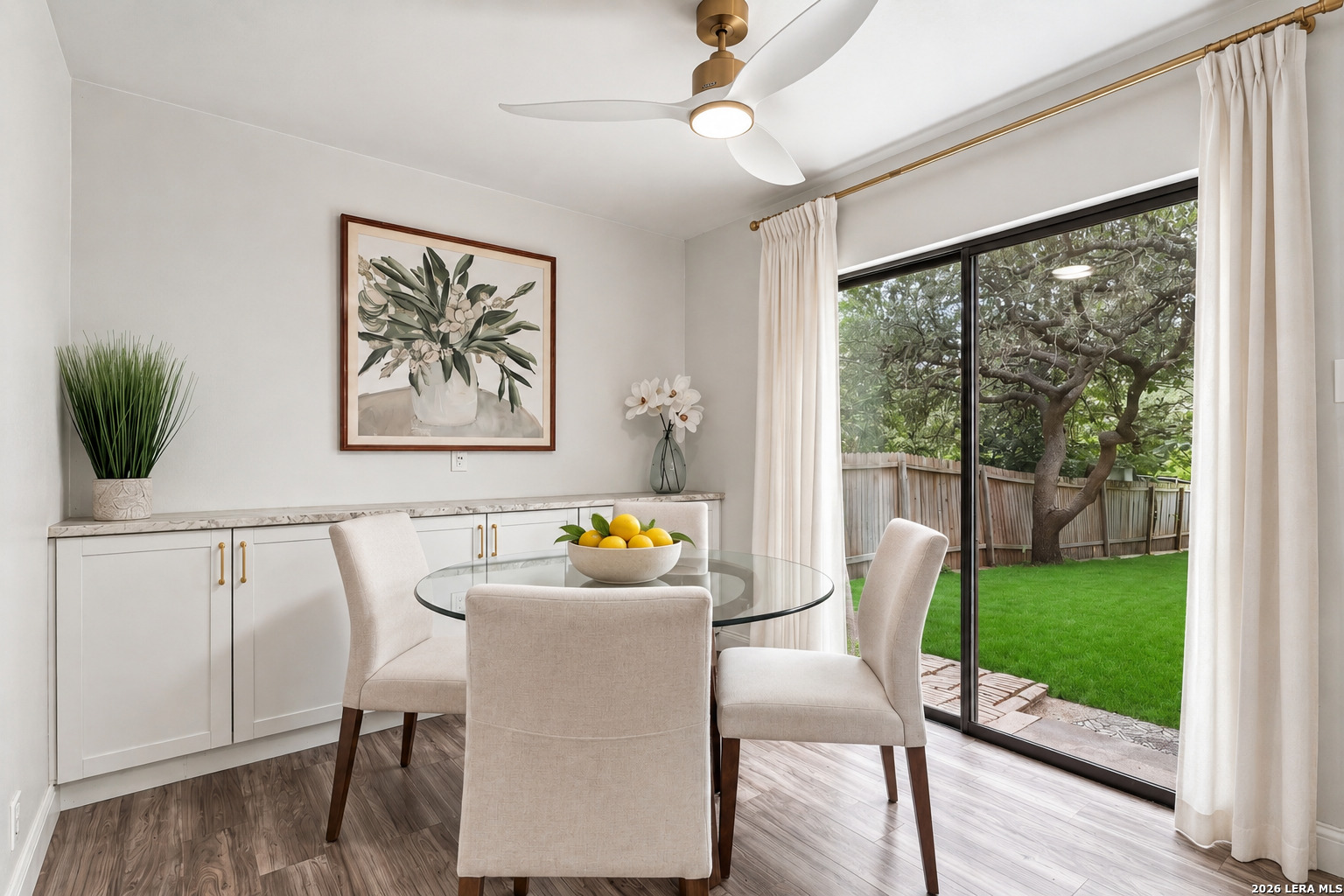2316 Newoak Park