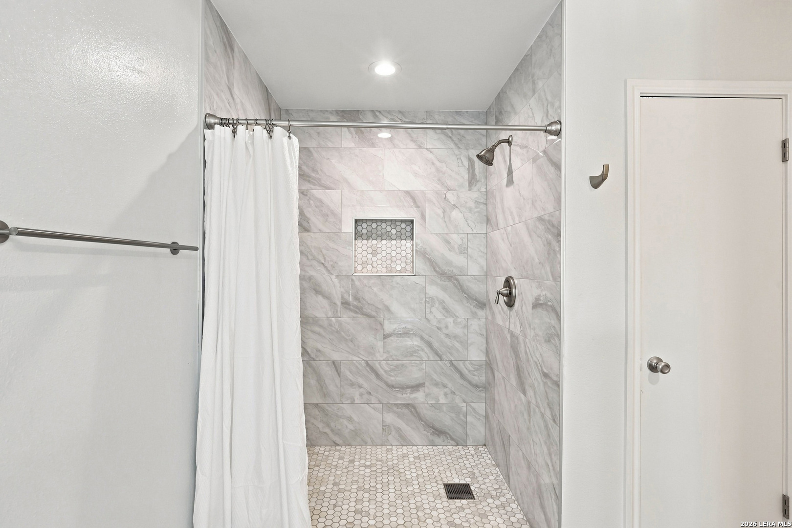 2316 Newoak Park