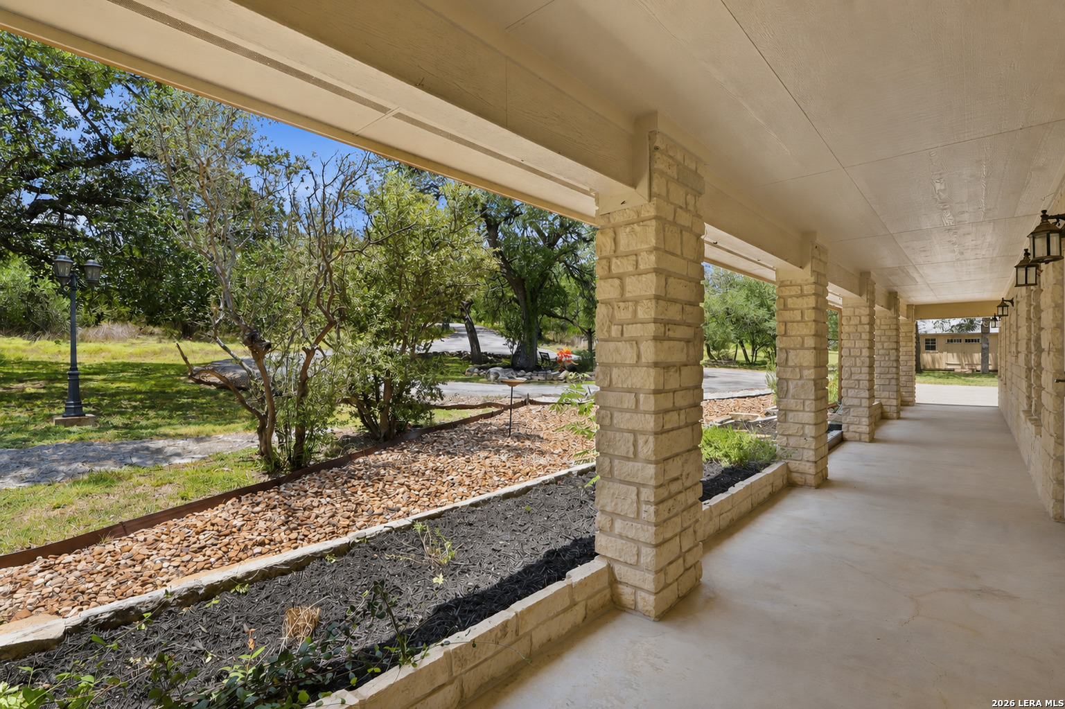 160 Creekwood Ct
