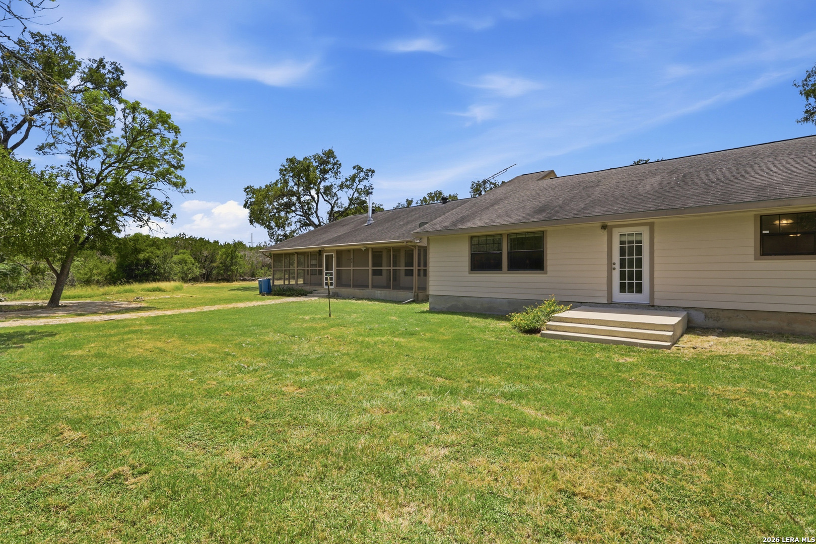 160 Creekwood Ct
