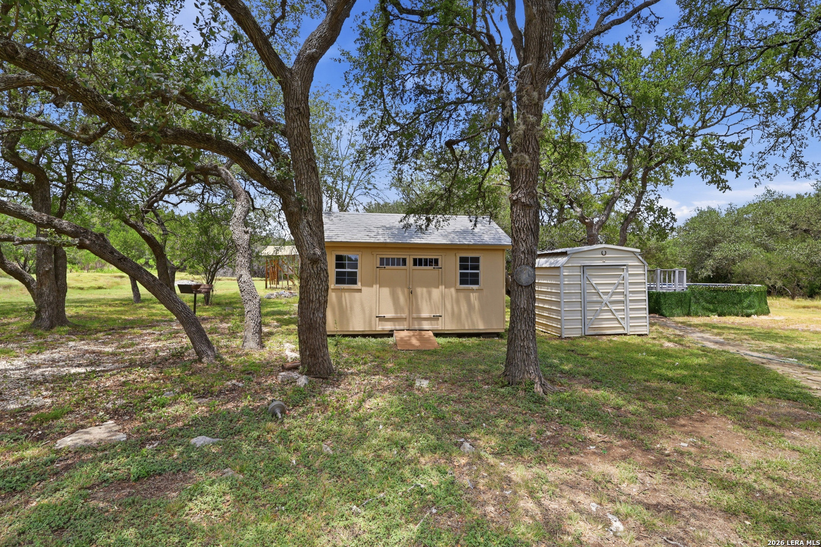 160 Creekwood Ct