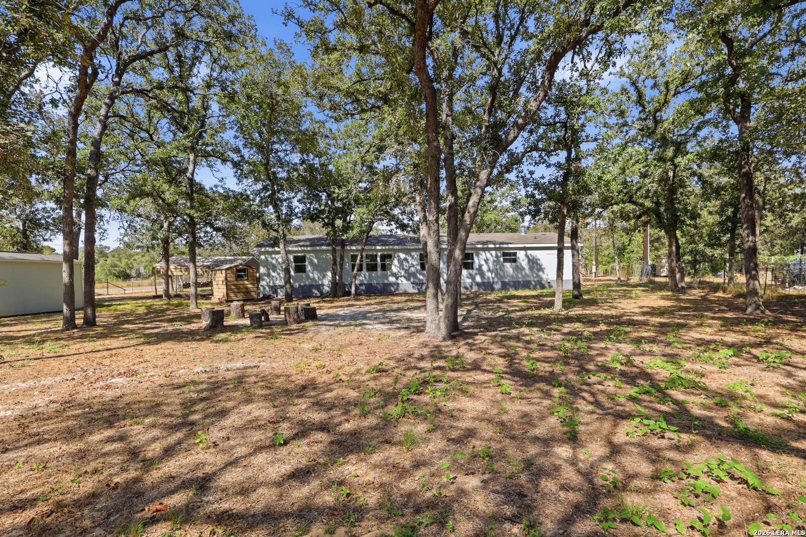 180 Sandy Oaks