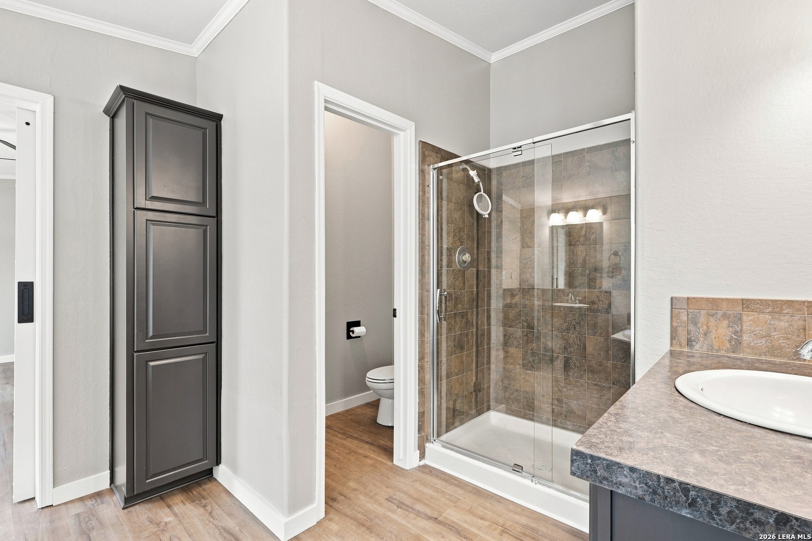 180 Sandy Oaks