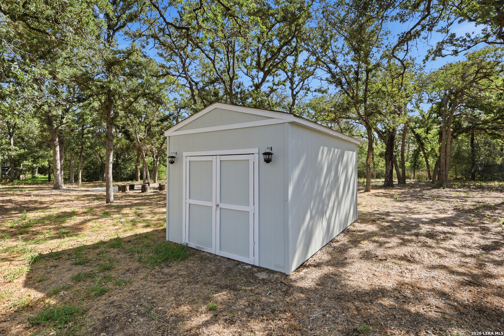 180 Sandy Oaks
