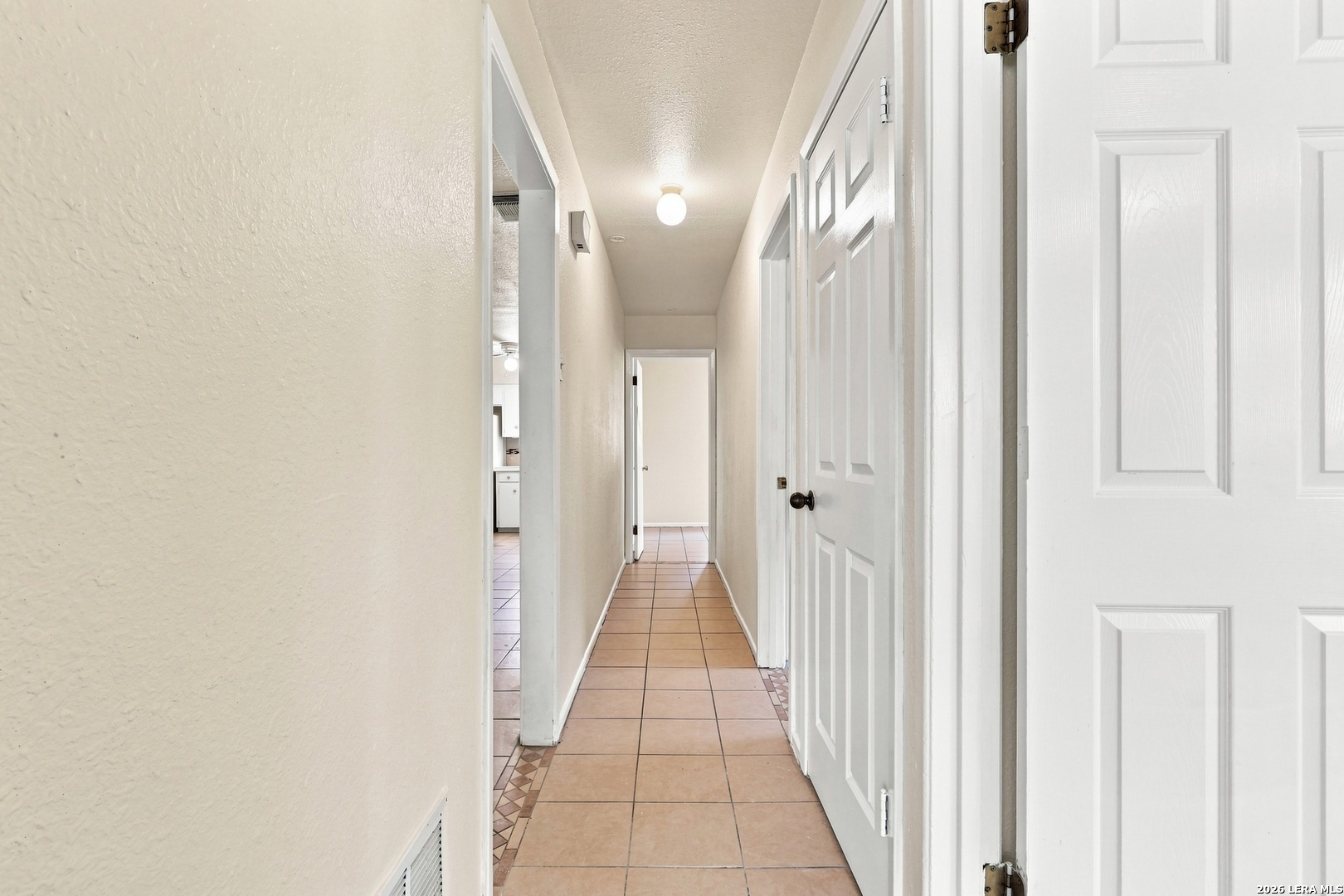 329 Vine