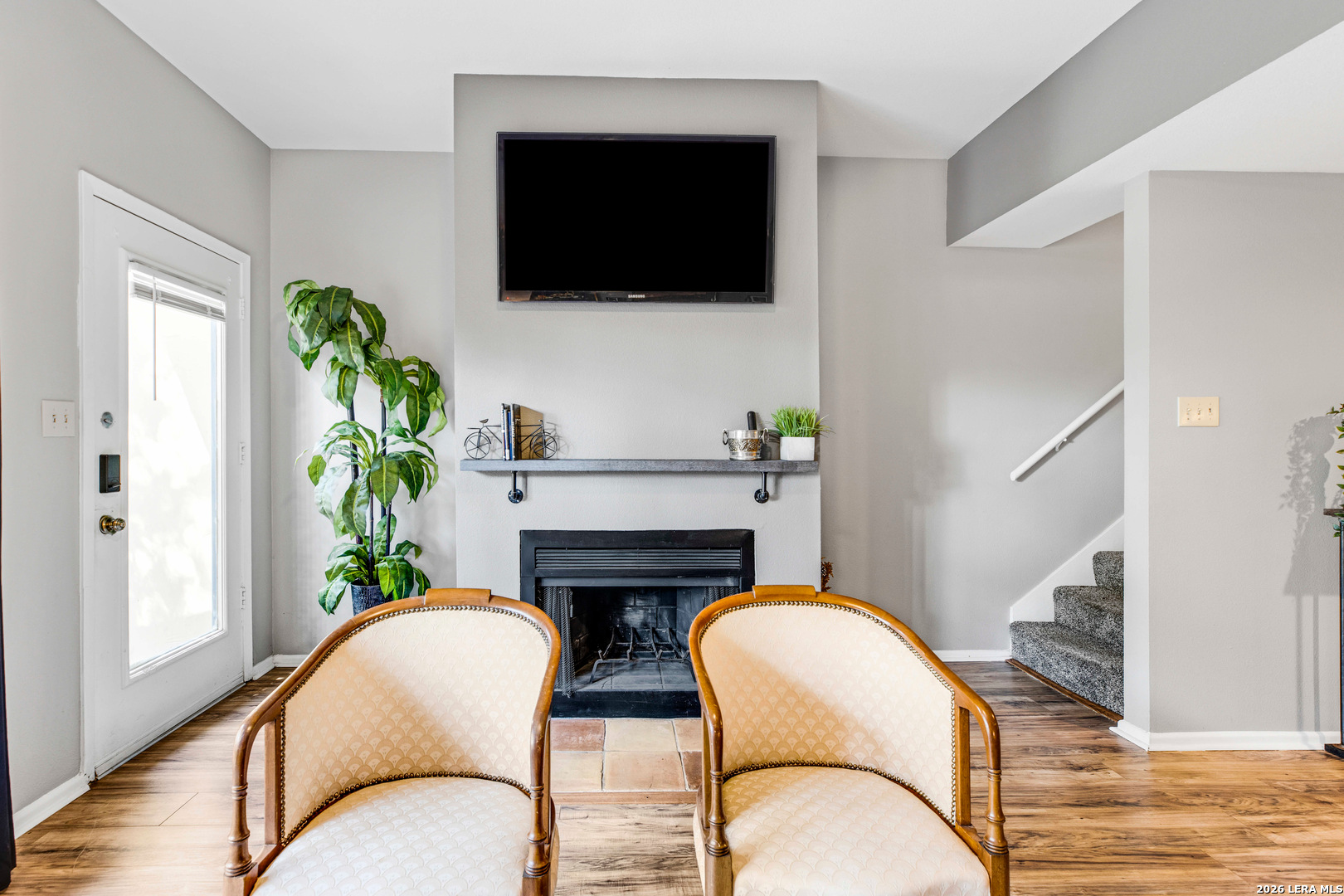 8642 Fredericksburg Rd. Unit: 103