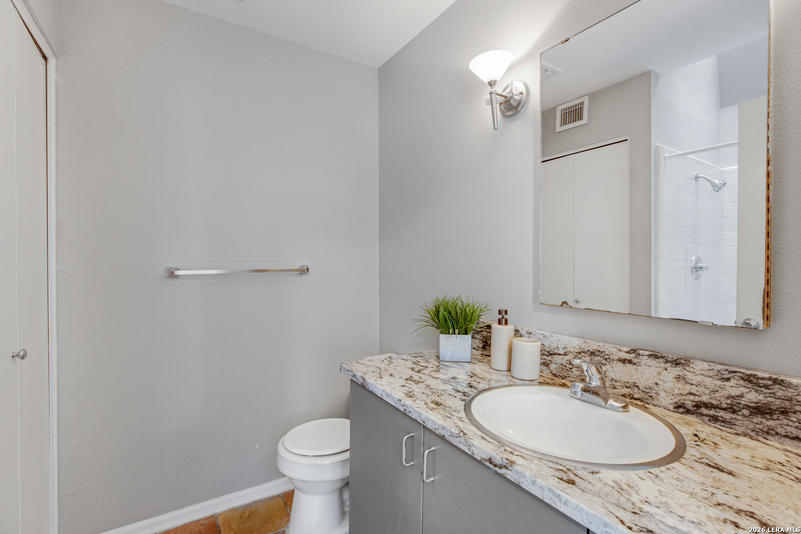8642 Fredericksburg Rd. Unit: 103