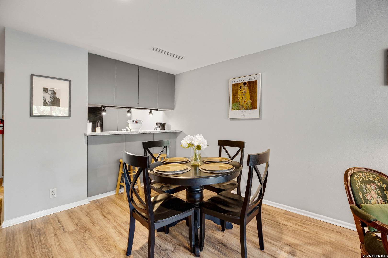 8642 Fredericksburg Rd. Unit: 103
