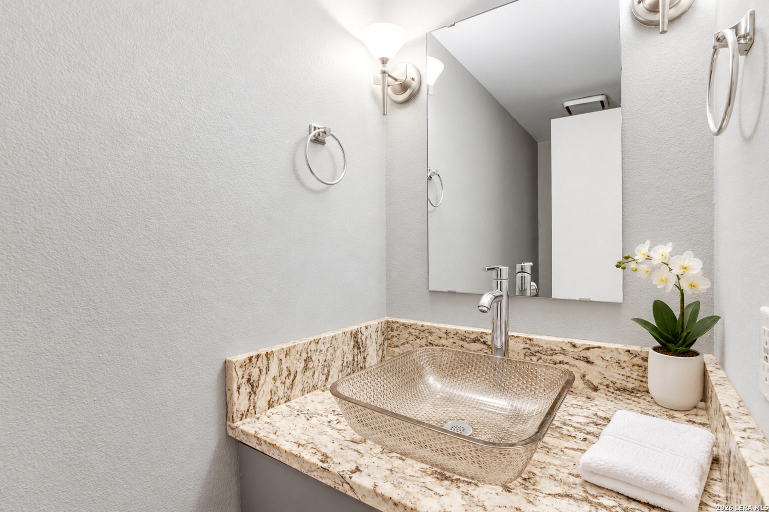 8642 Fredericksburg Rd. Unit: 103