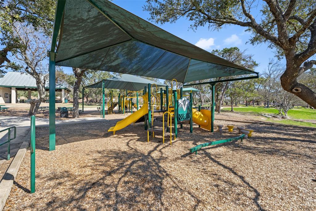 10200 Scull Creek Dr