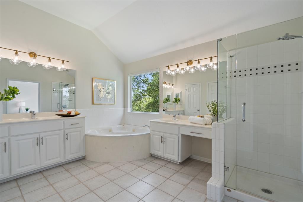 10200 Scull Creek Dr