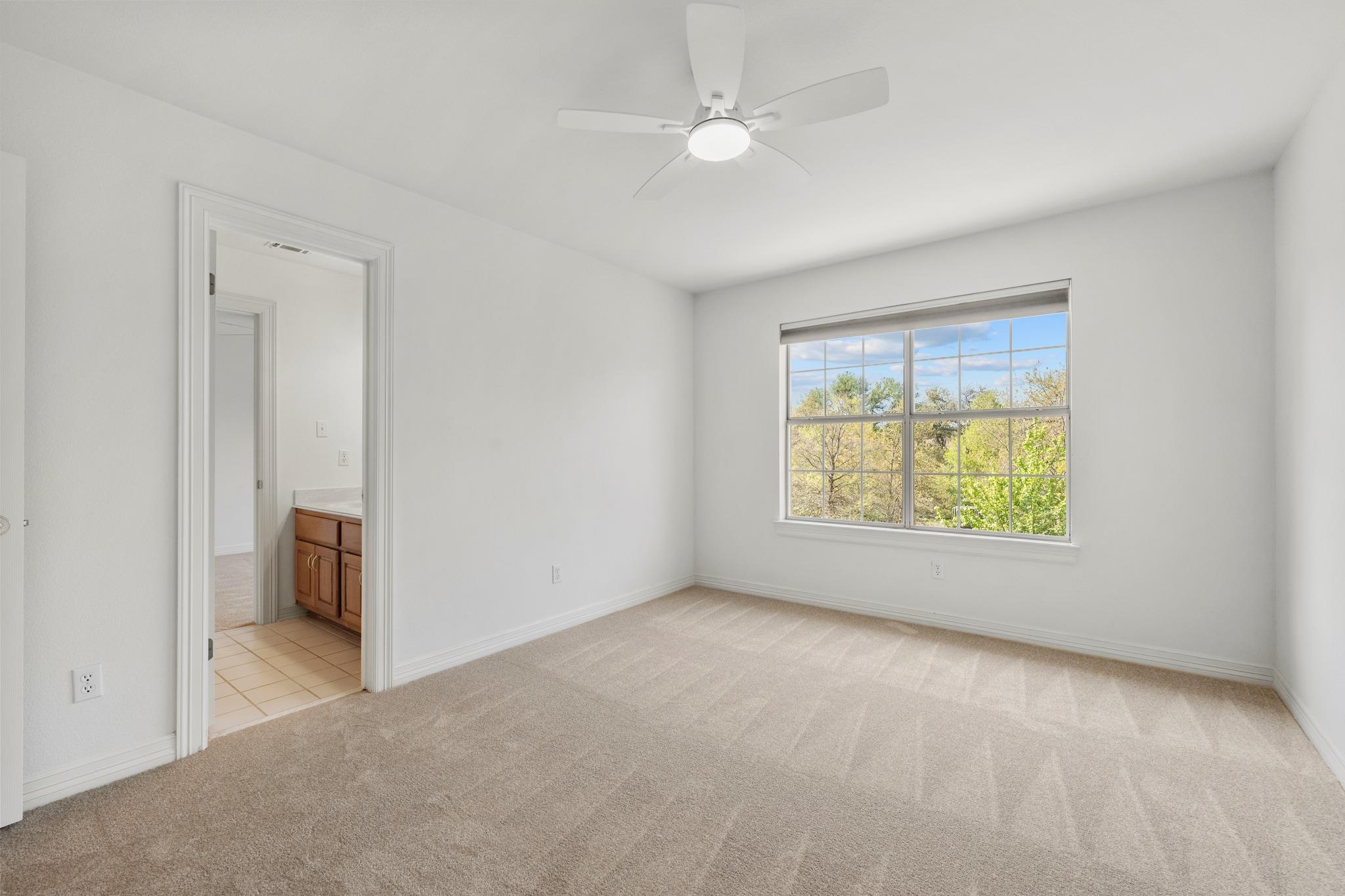 9305 Leaning Rock CIR