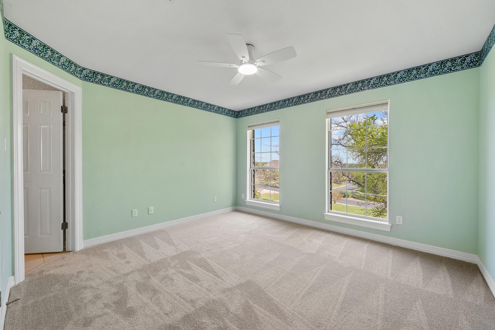 9305 Leaning Rock CIR