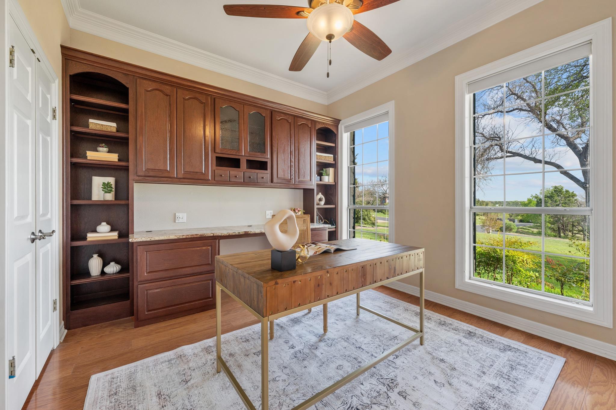 9305 Leaning Rock CIR