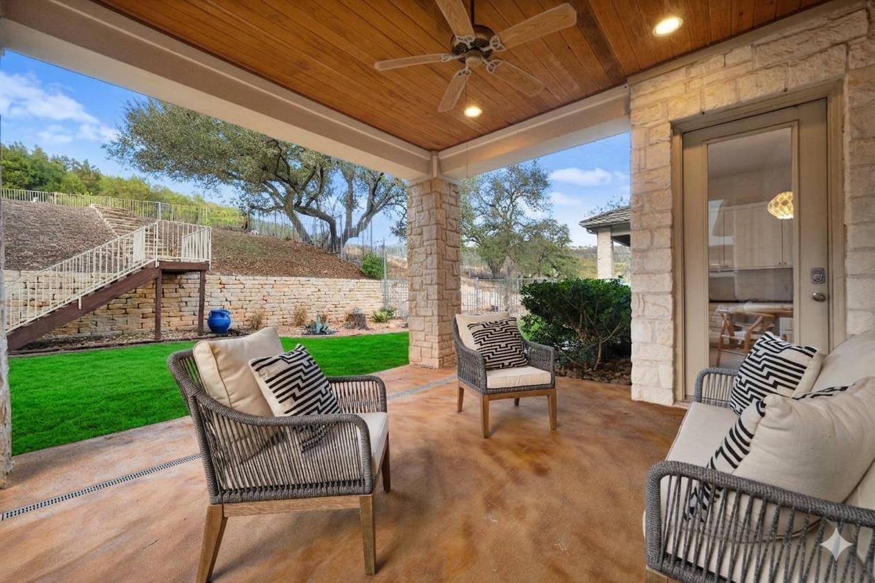 4336 Canoas DR