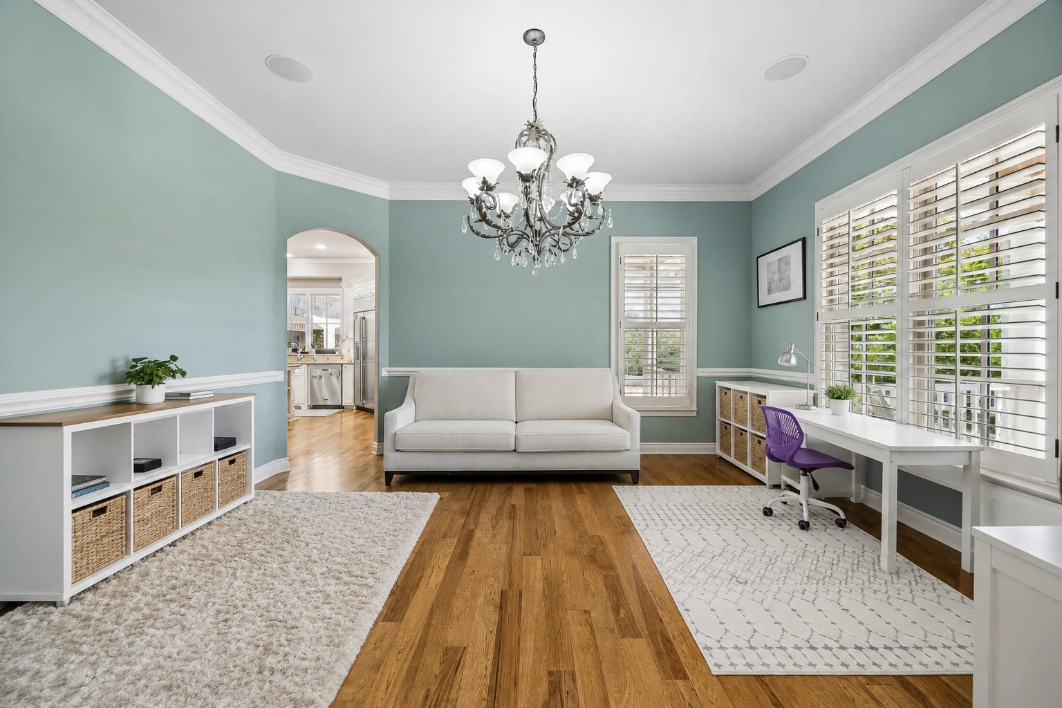 8403 Horseshoe Ledge