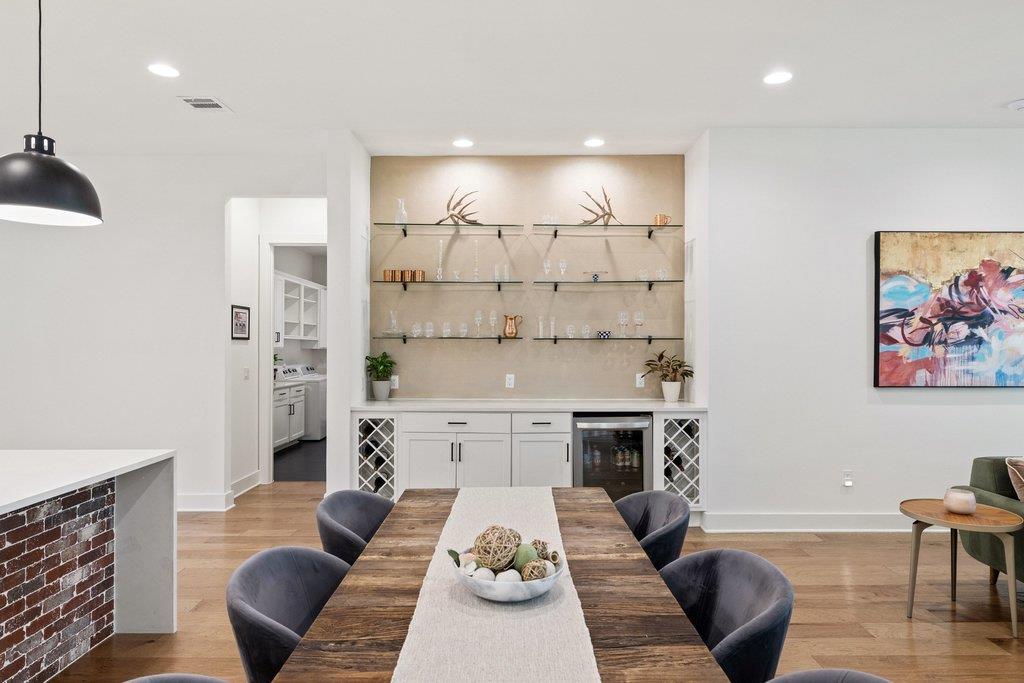 1212 Madison Ave