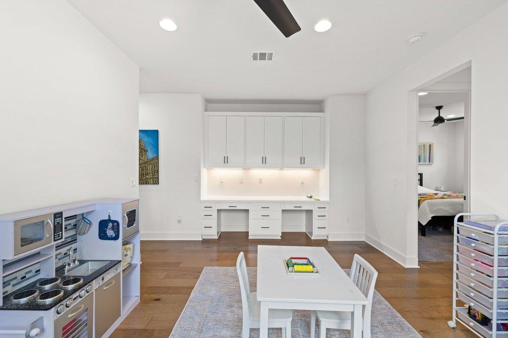 1212 Madison Ave