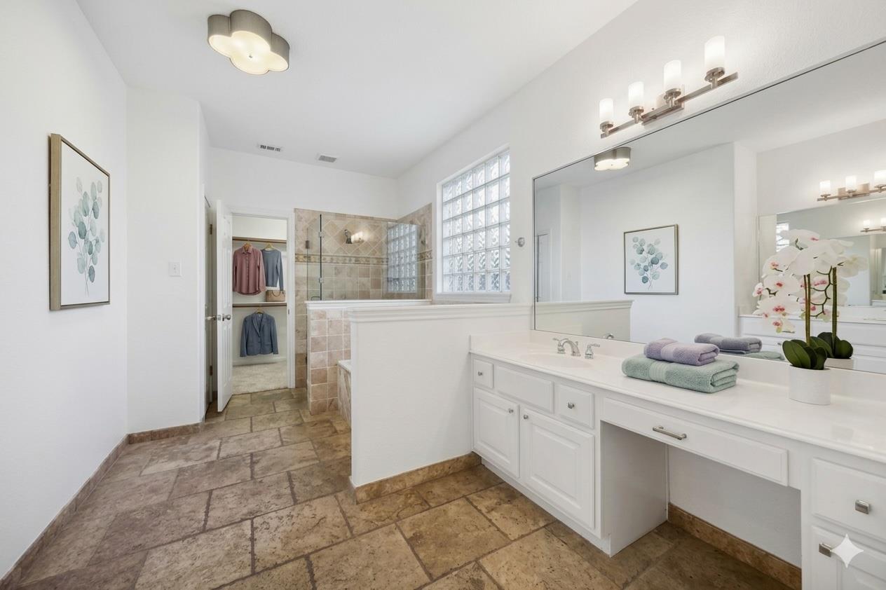 10300 James Ryan WAY