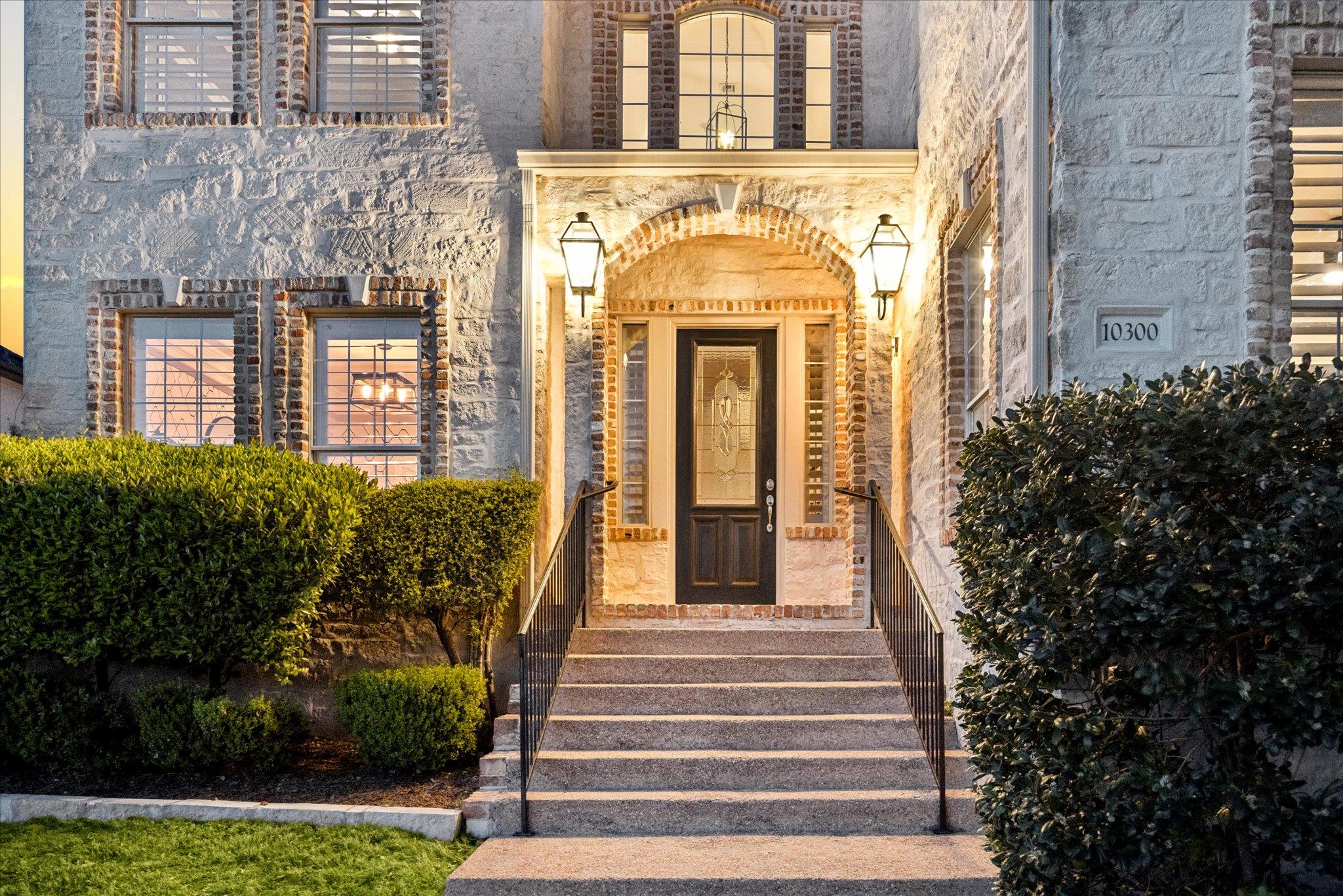 10300 James Ryan WAY