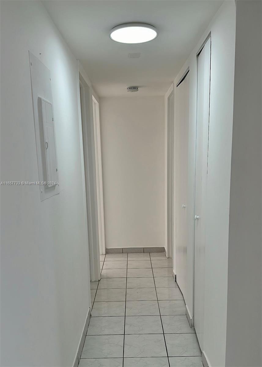 1440 SE Brickell Bay Dr # 706