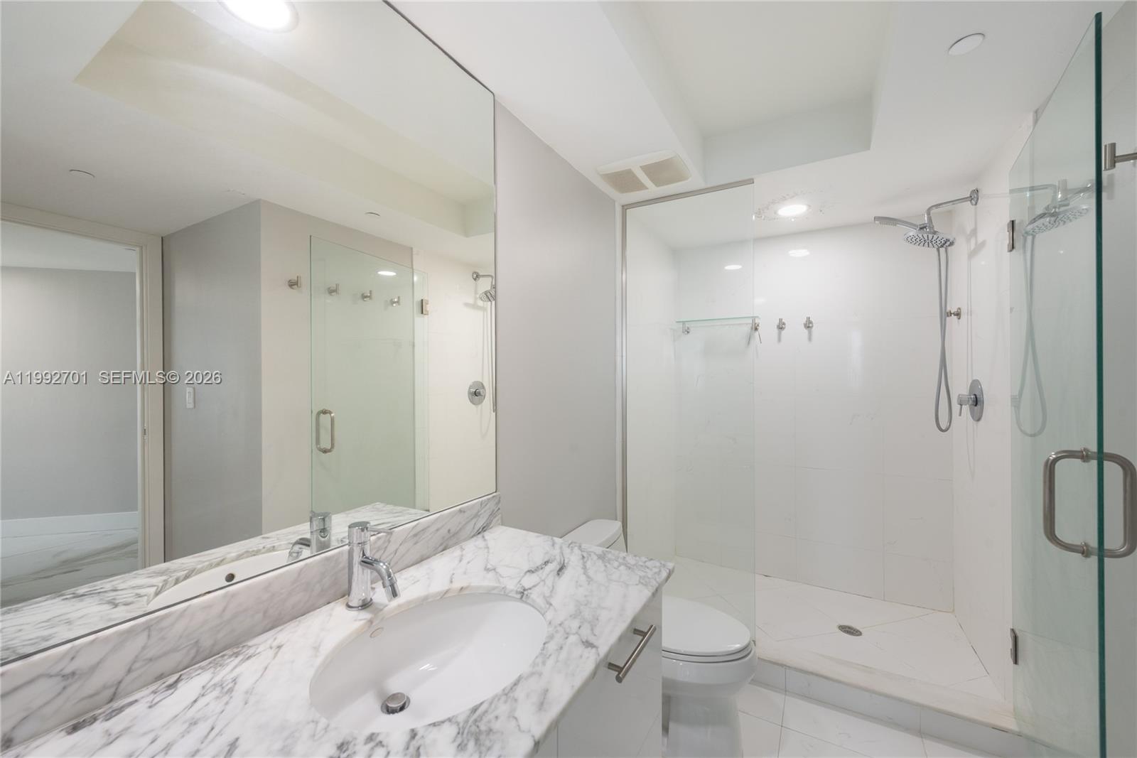 55 SE 6 ST # 1207
