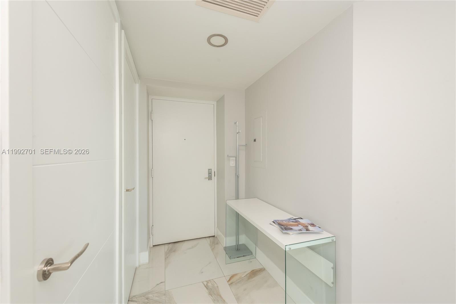 55 SE 6 ST # 1207