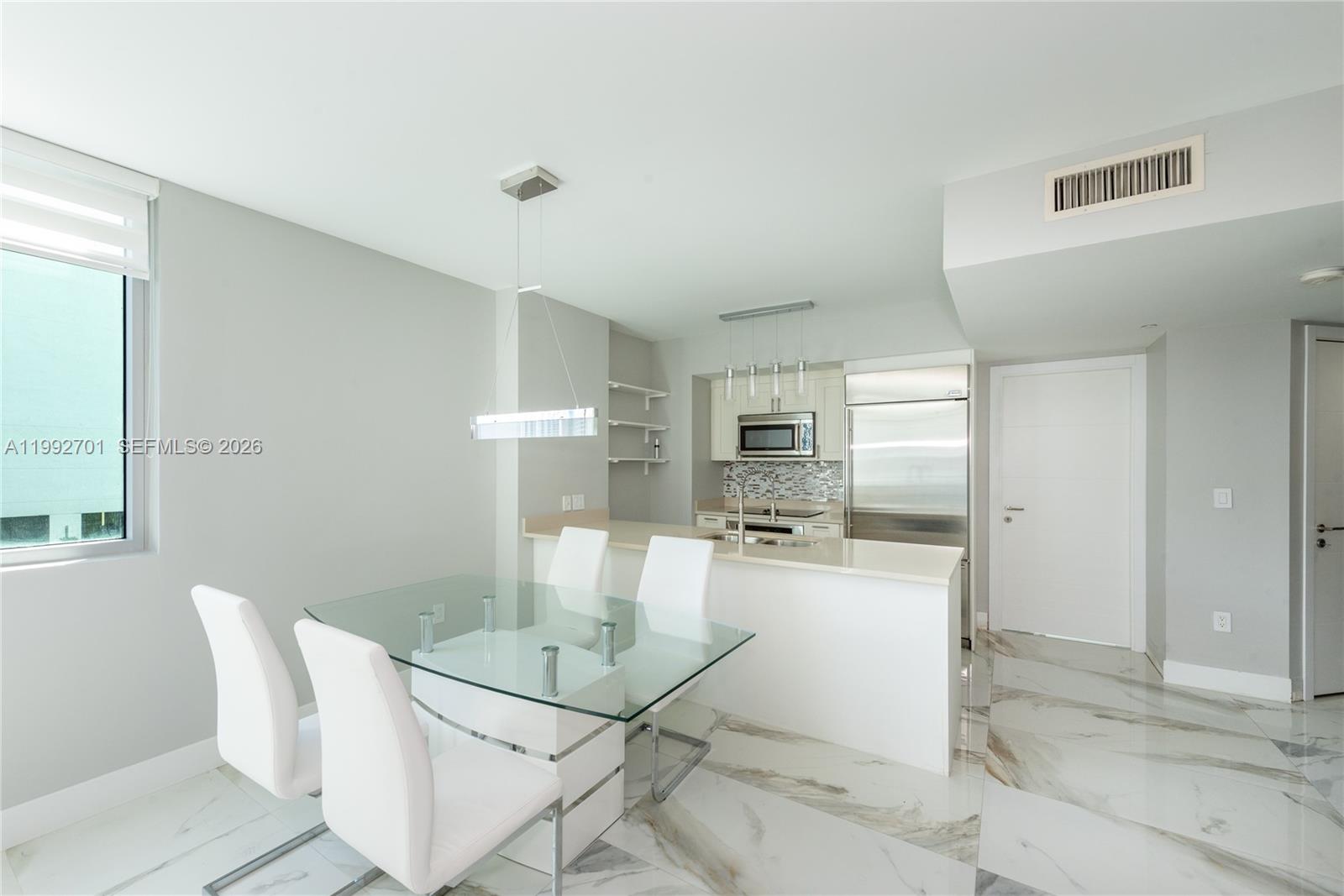 55 SE 6 ST # 1207