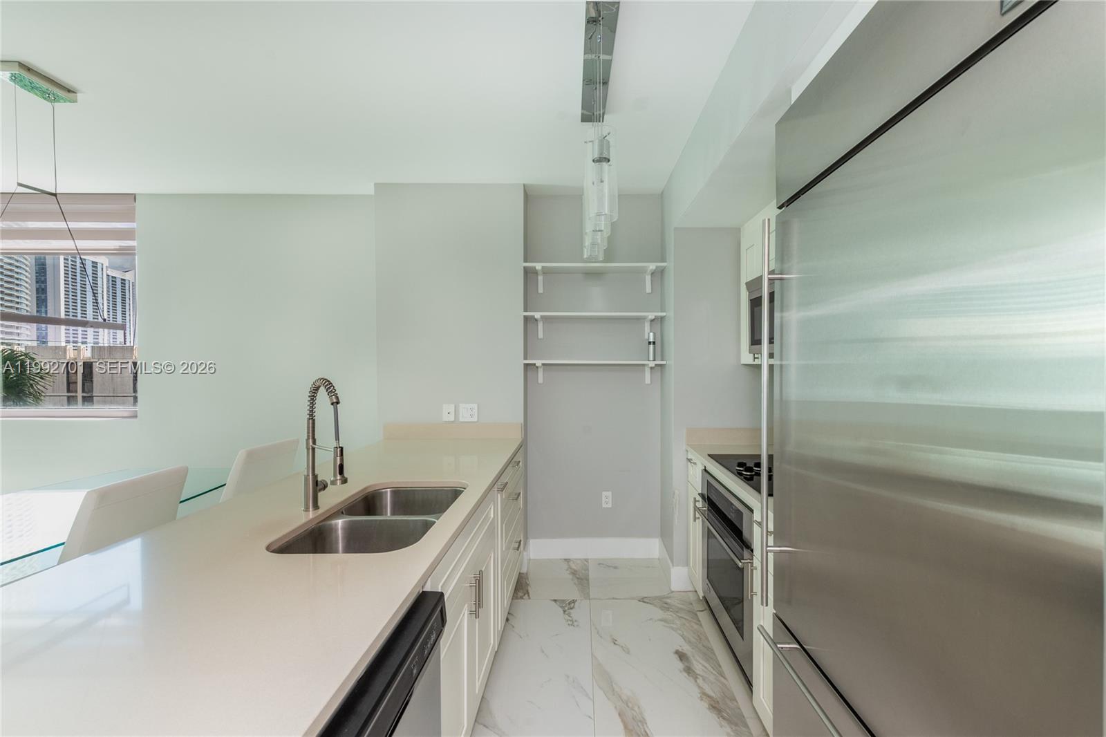 55 SE 6 ST # 1207