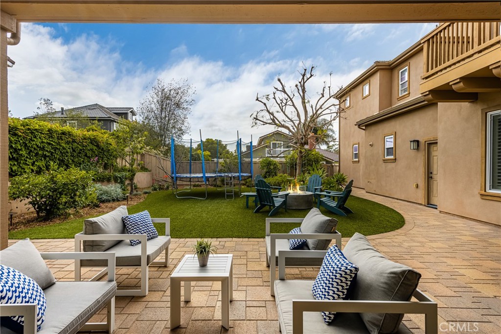 1977 Port Cardiff Place