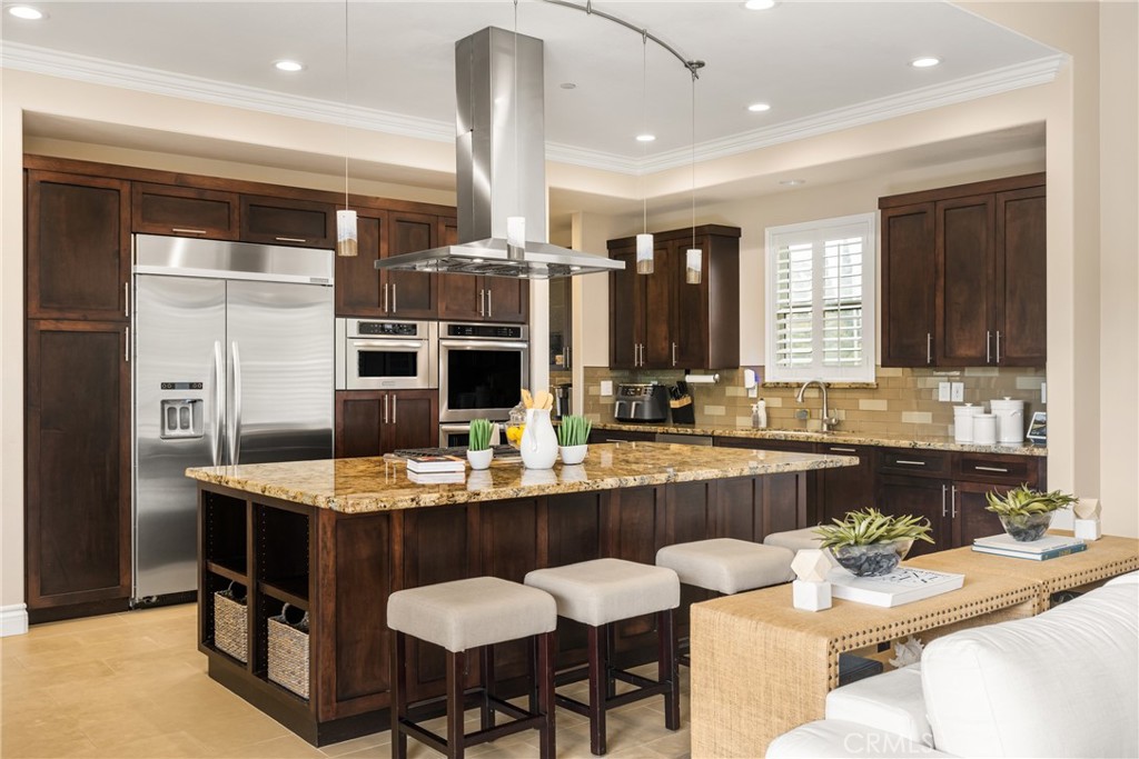 1977 Port Cardiff Place