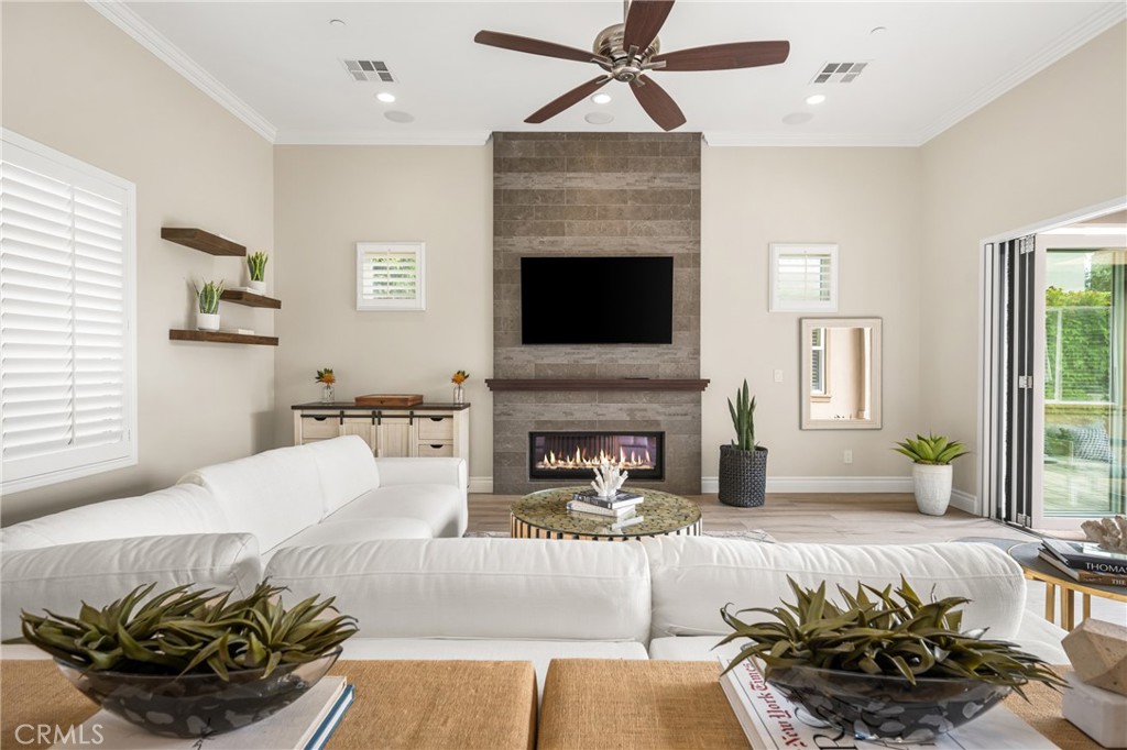 1977 Port Cardiff Place