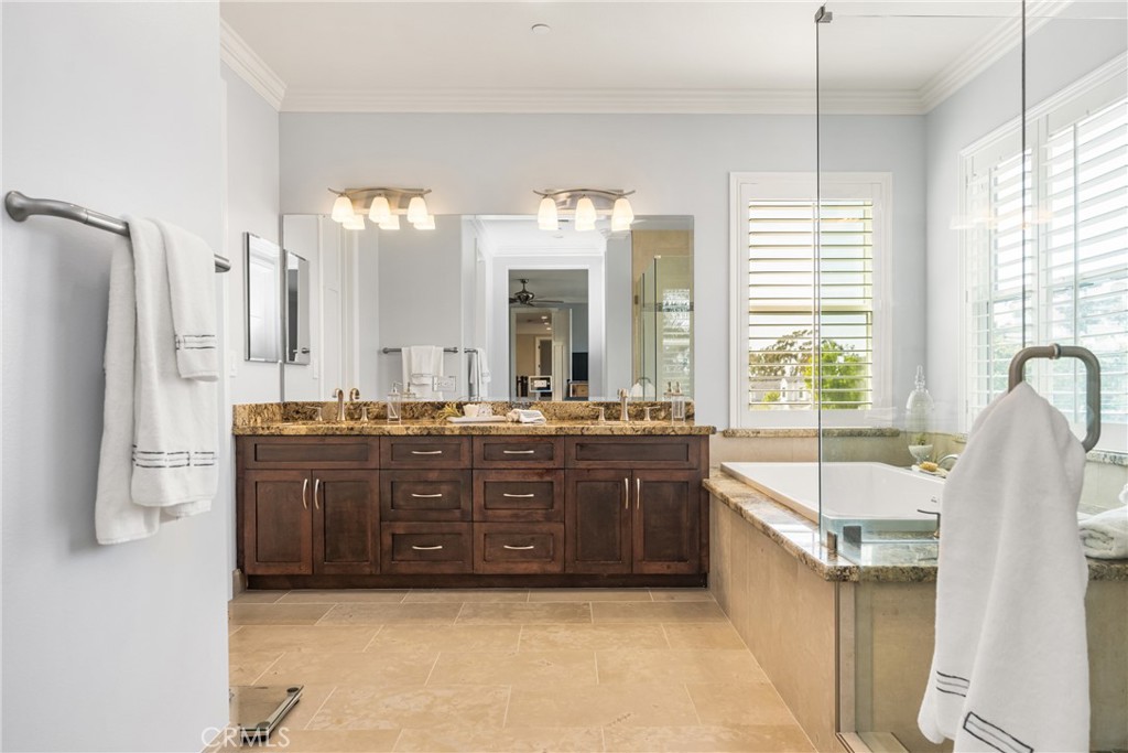 1977 Port Cardiff Place