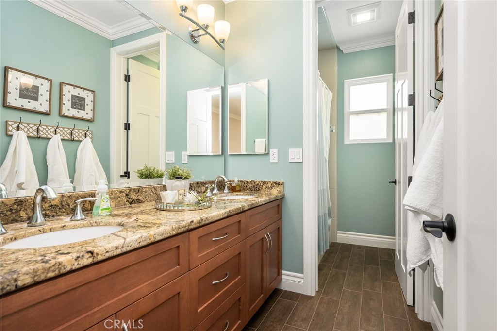 1977 Port Cardiff Place