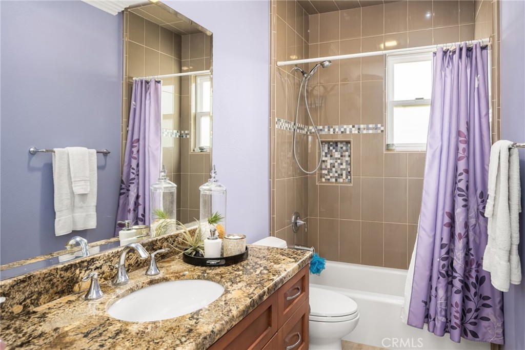 1977 Port Cardiff Place