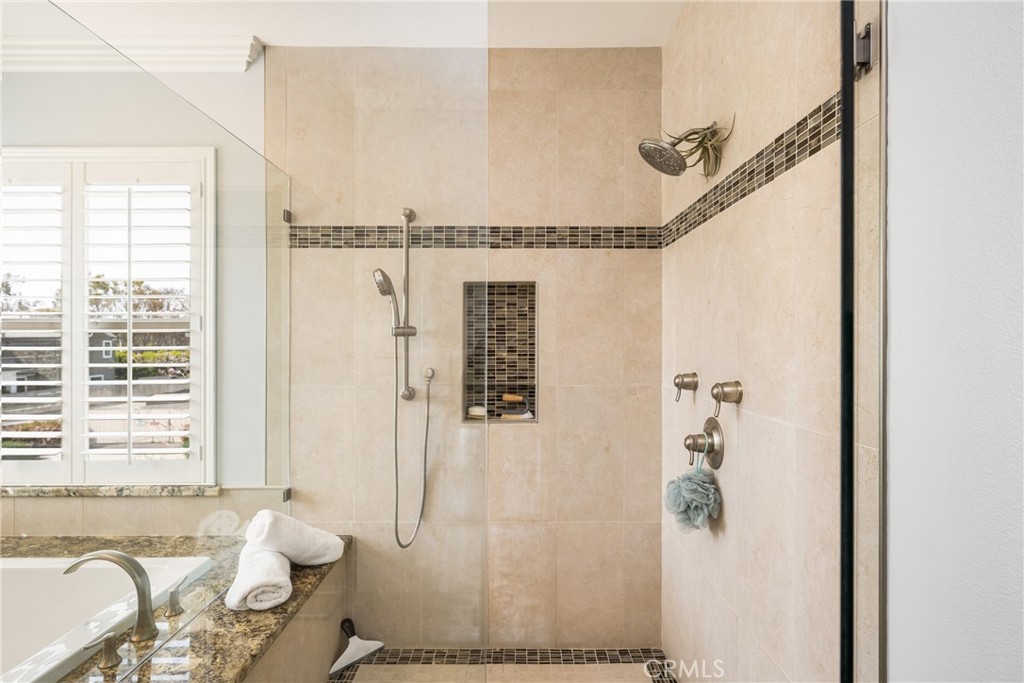 1977 Port Cardiff Place