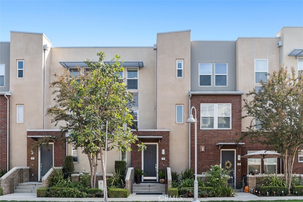 71 Brownstone Way 144