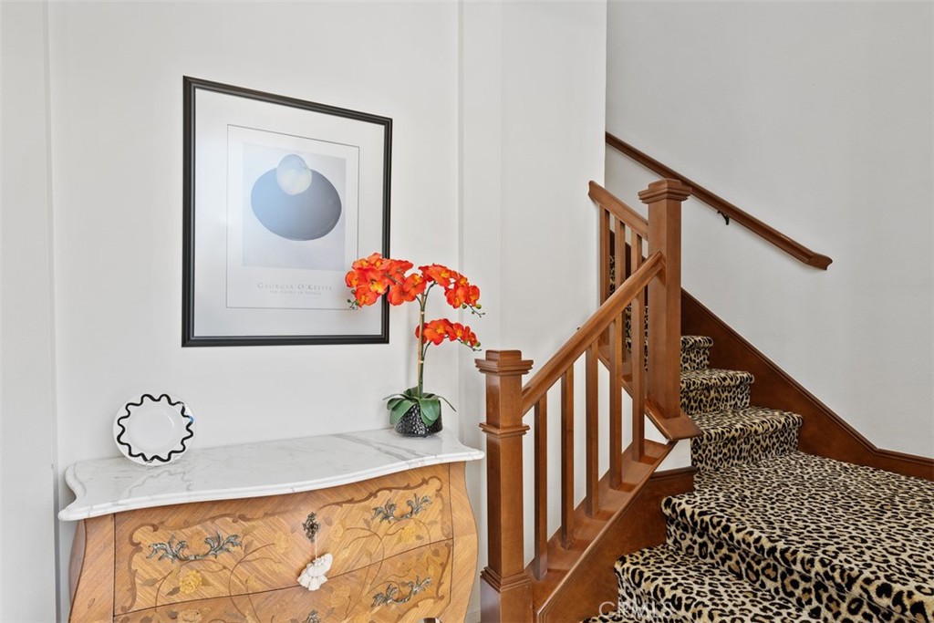 71 Brownstone Way 144