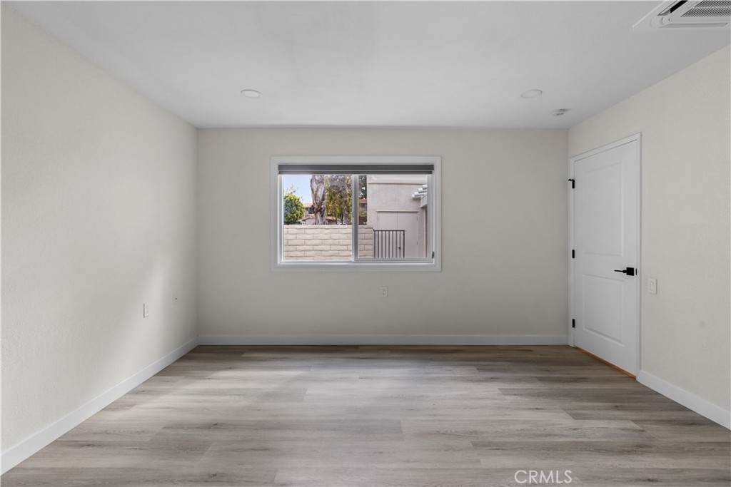 2248 A Via Mariposa E