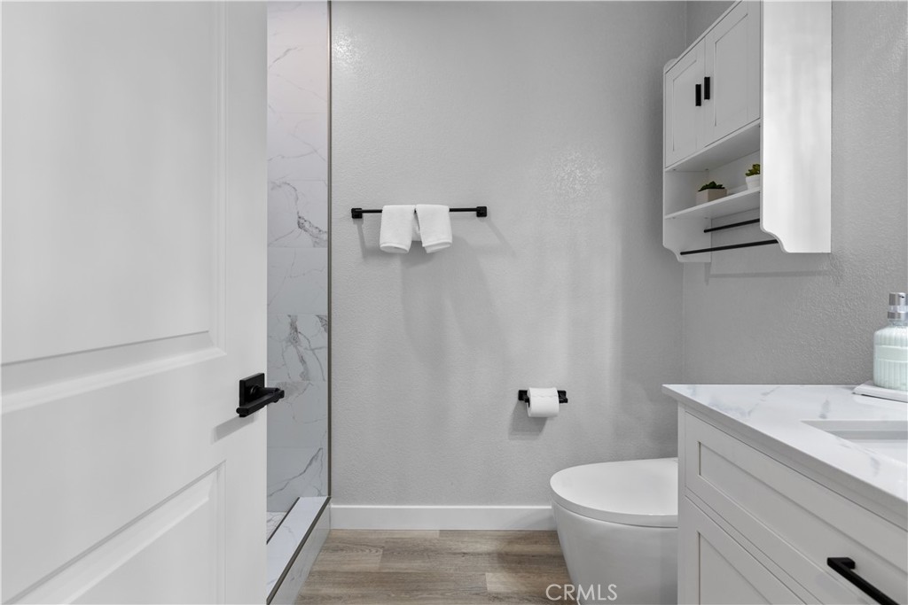 2248 A Via Mariposa E