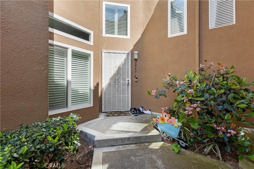 28474 Yosemite Drive