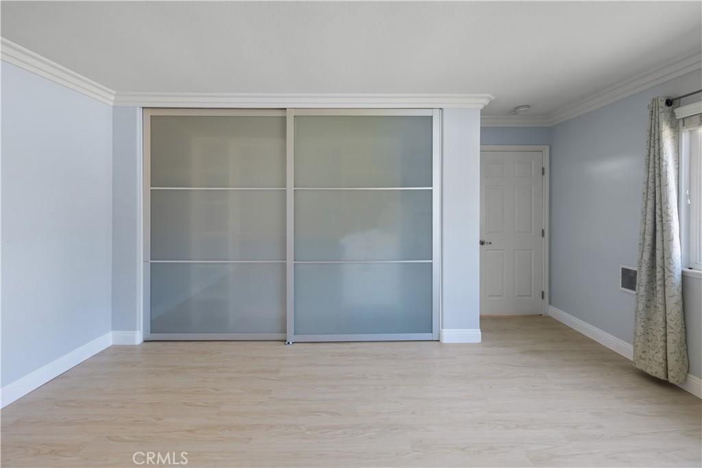 2345 Via Mariposa W B