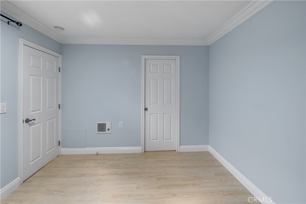 2345 Via Mariposa W B