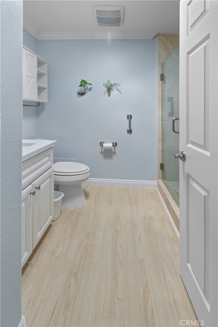 2345 Via Mariposa W B