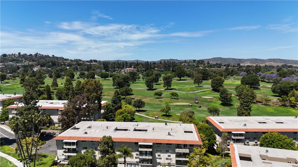 2345 Via Mariposa W B