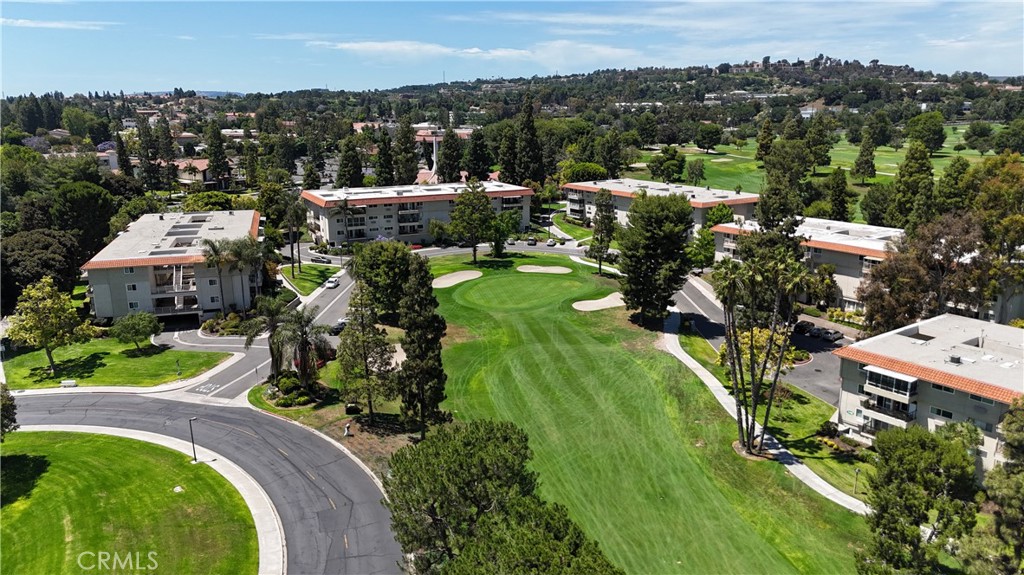 2345 Via Mariposa W B